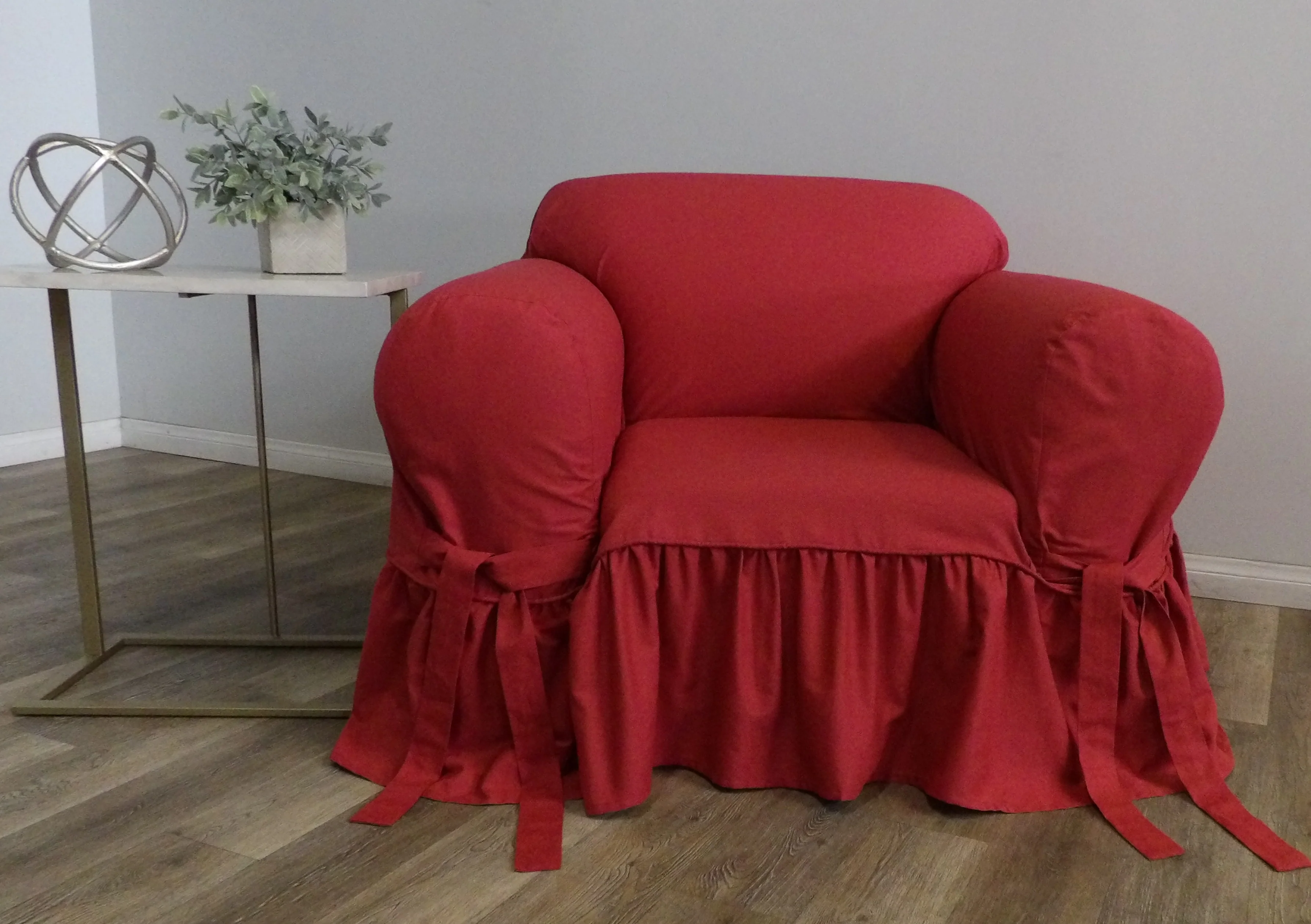 Ruffled One-Piece Slipcover - Image 4