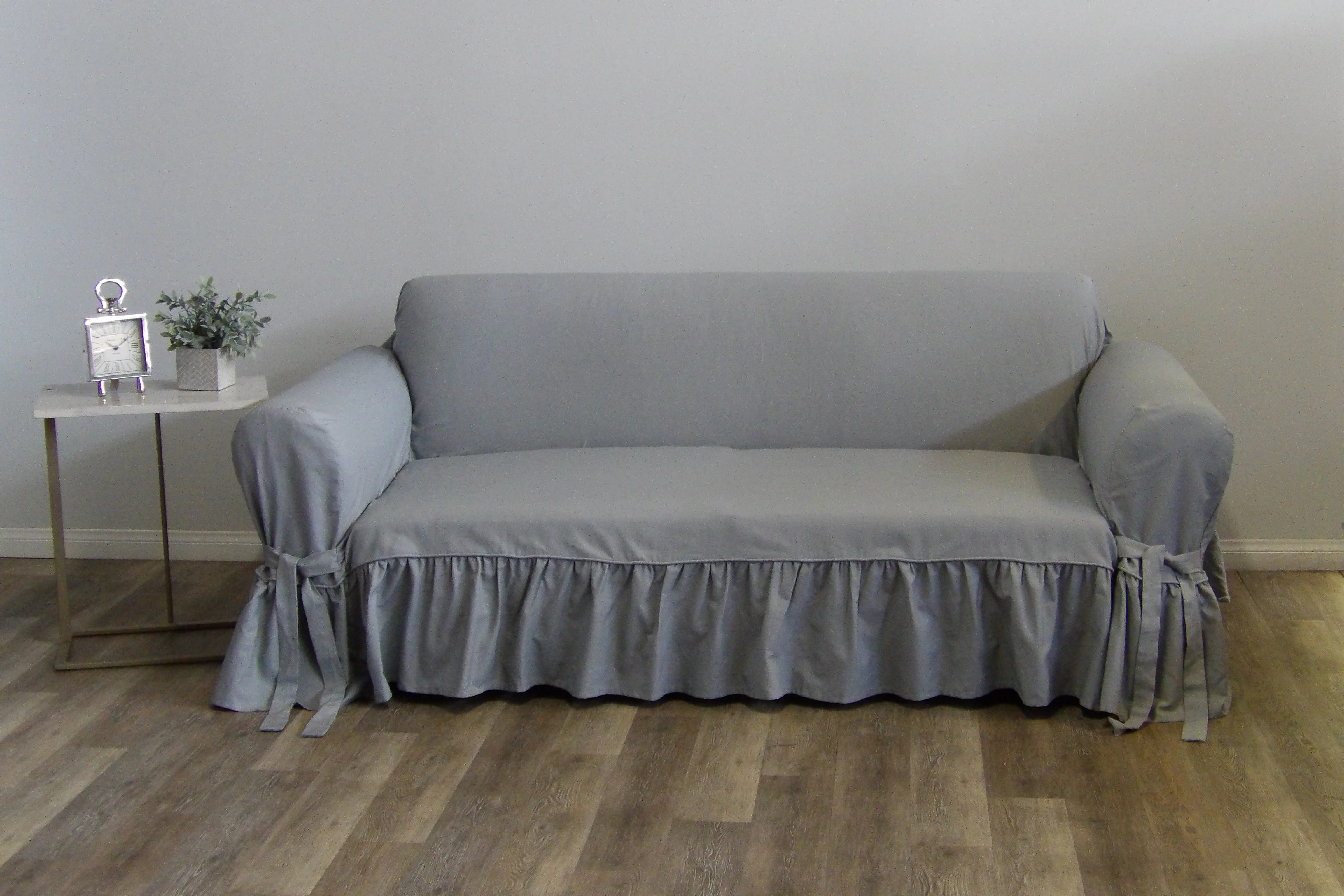 Ruffled One-Piece Slipcover - Image 9