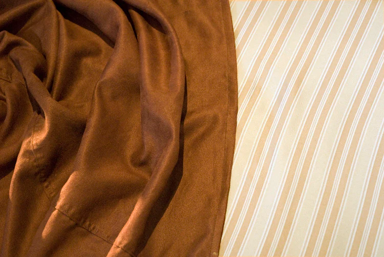 Reversible One-Piece Slipcover - Image 4